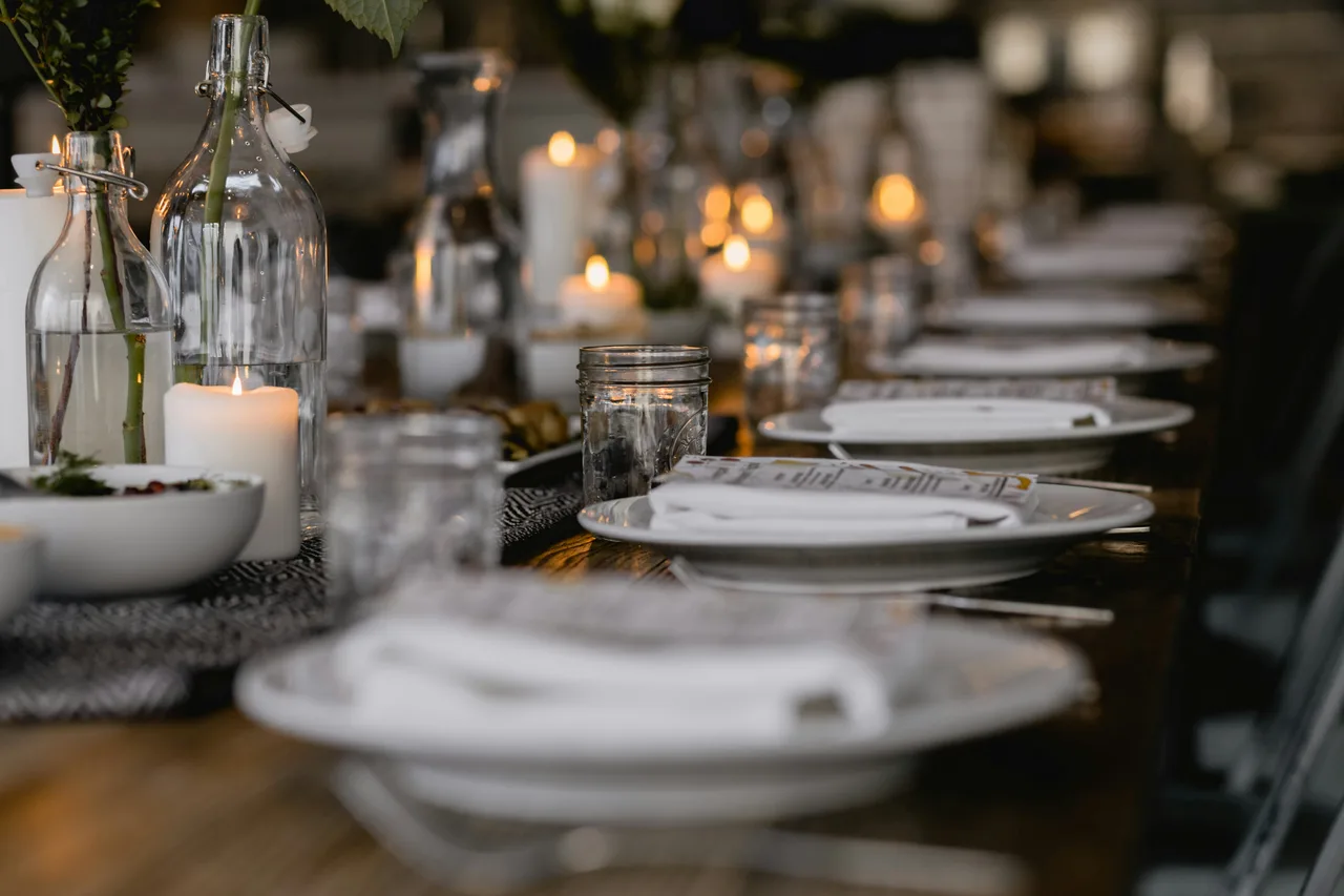 Intimate seated dinner party for a small guest count